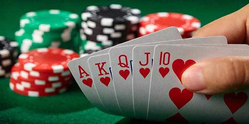 Nắm chắc luật chơi trước khi tham gia vào một ván bài Poker